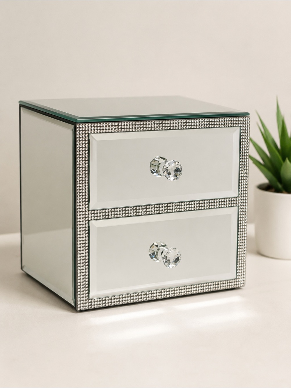 NWT Mirrored 2-Drawer Jewelry Chest with Crystal Knobs - Silver